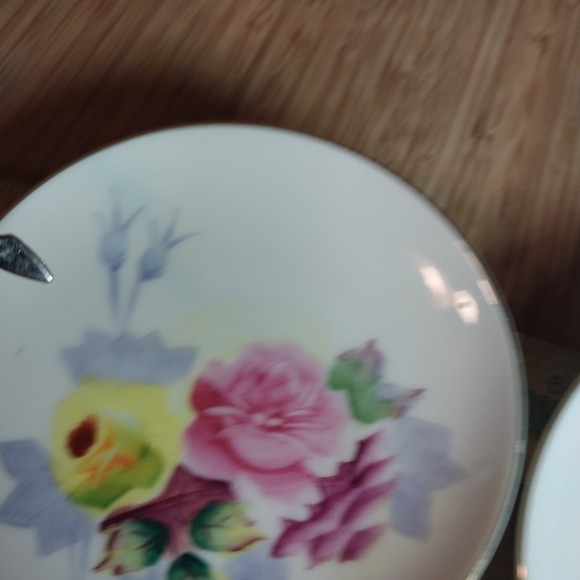 Occupied Japan Handpainted 4" Floral Decorative Set/3 Plates, Trinket Dish Hangs - Picture 8 of 14